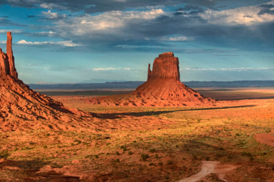 MONUMENT VALLEY