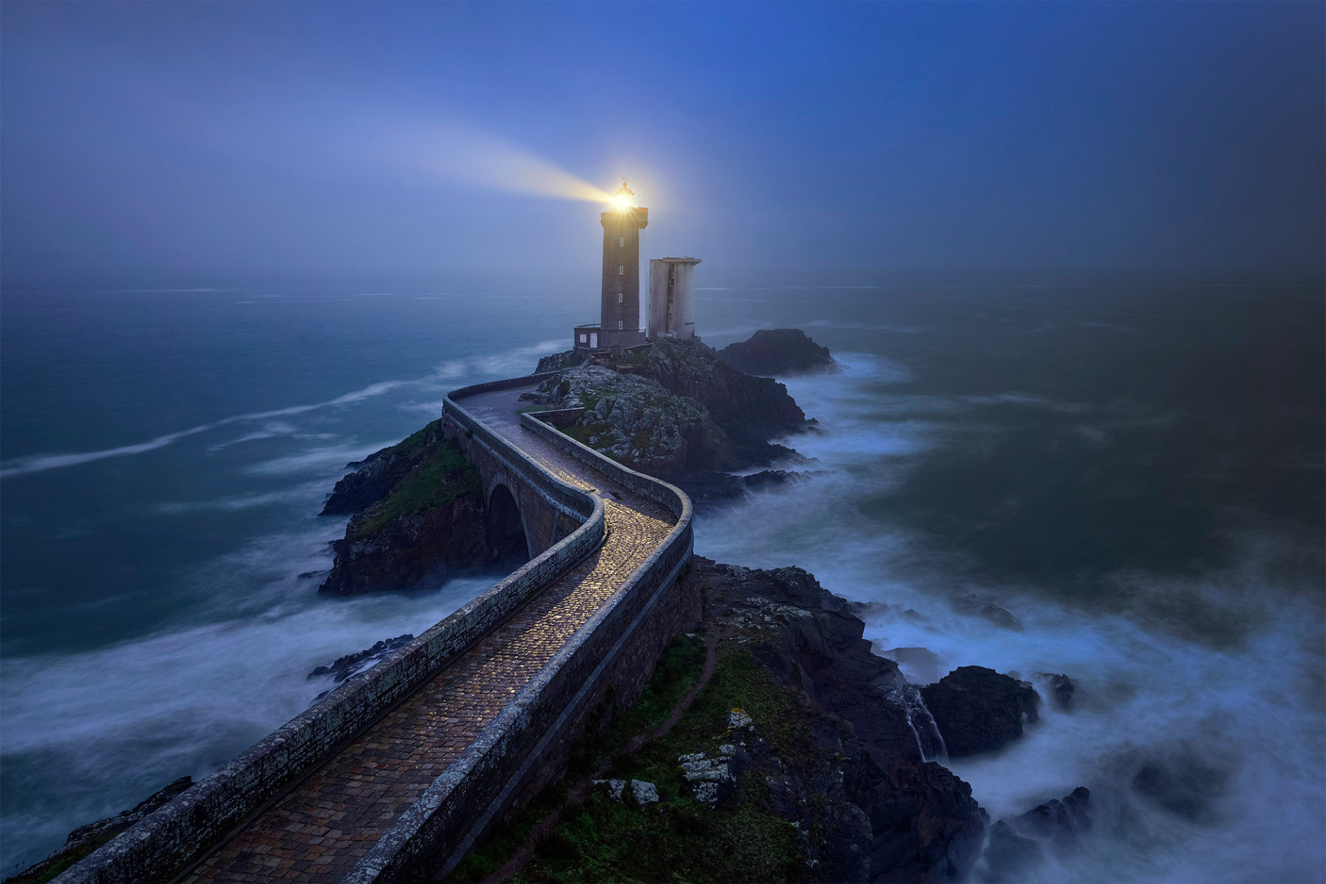 LE MONT SAINT MICHEL E I FARI DELLA BRETAGNA