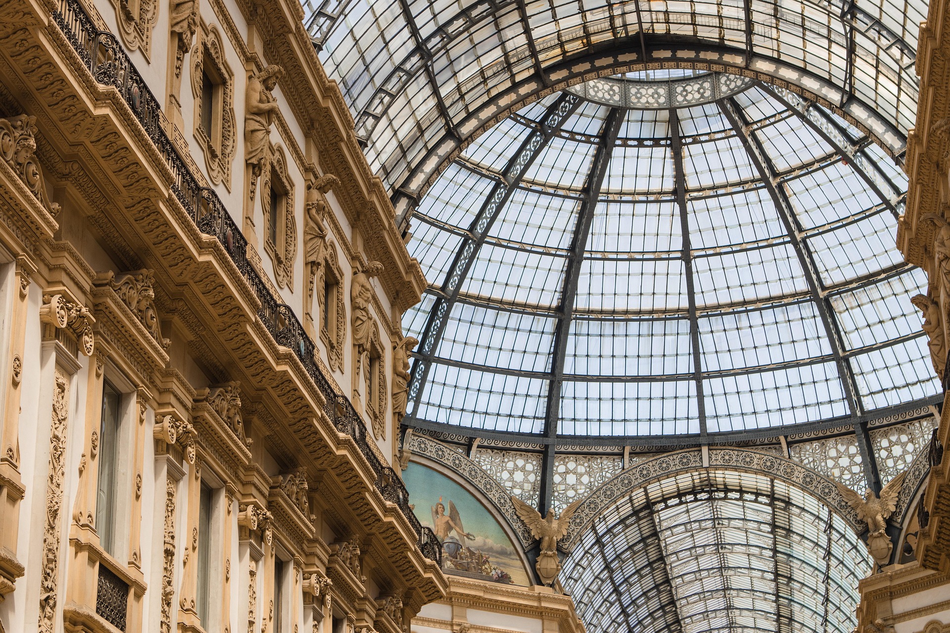 MILANO